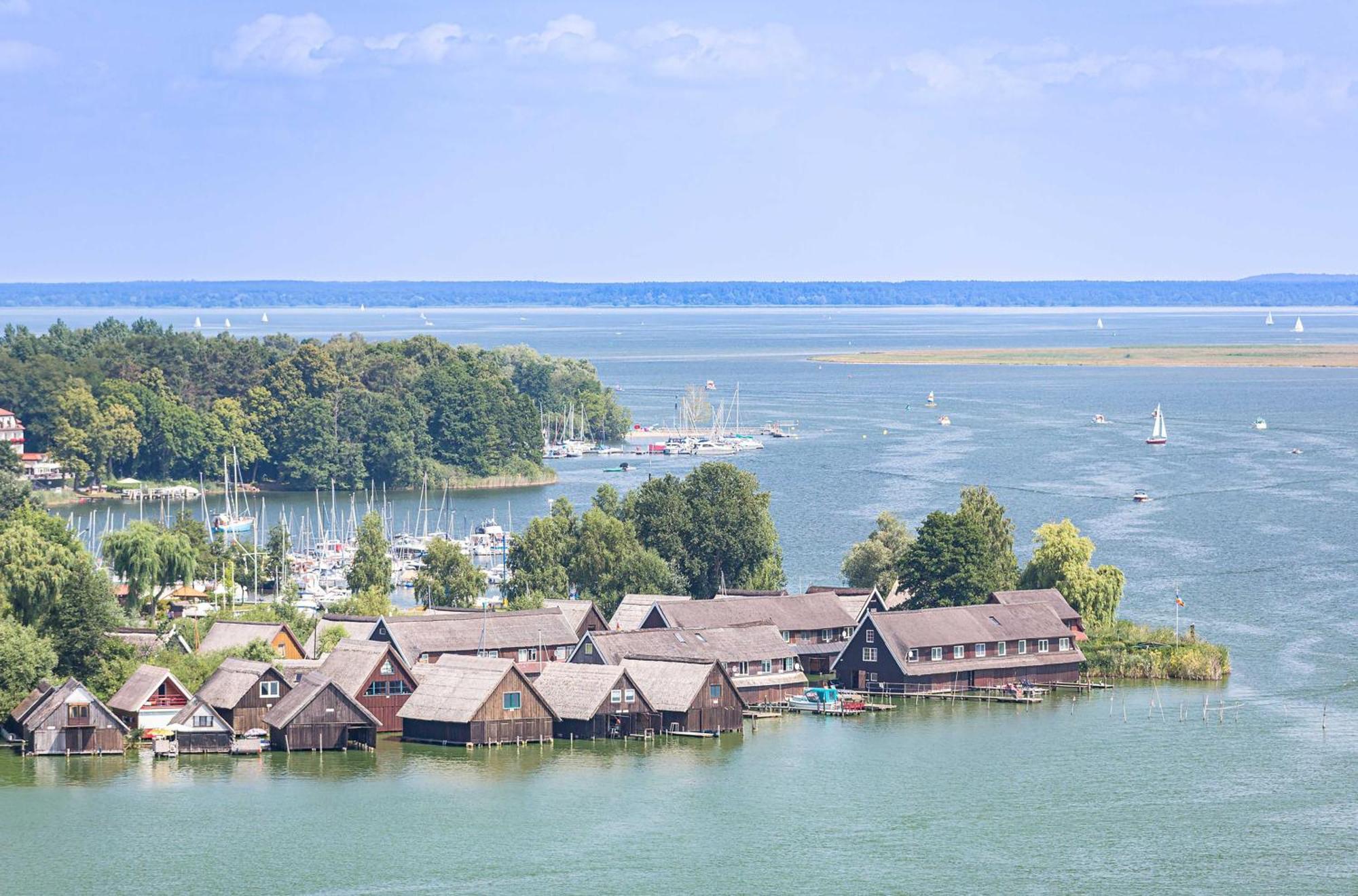 Kranichrast Am Roebeler Stadthafen 外观 照片